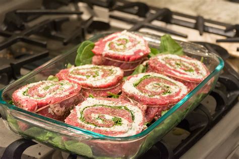 how to cook steak pinwheels.